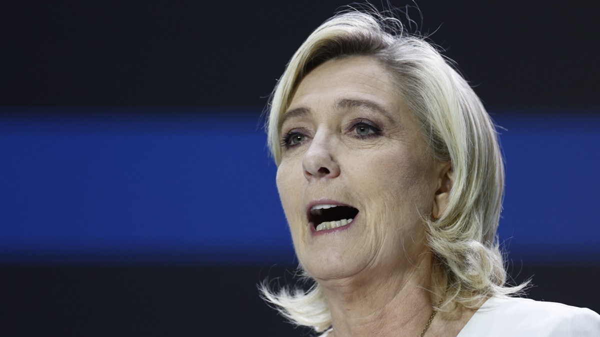 La líder de la Reagrupación Nacional francesa, Marine Le Pen, en el acto de Vox en Vistalegre, Madrid