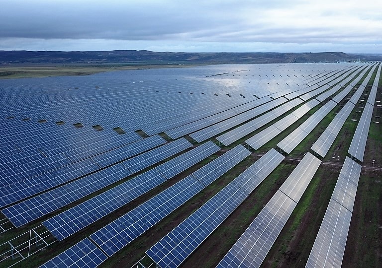 El sol, un negocio de récord para las 63.000 instalaciones fotovoltaicas españolas