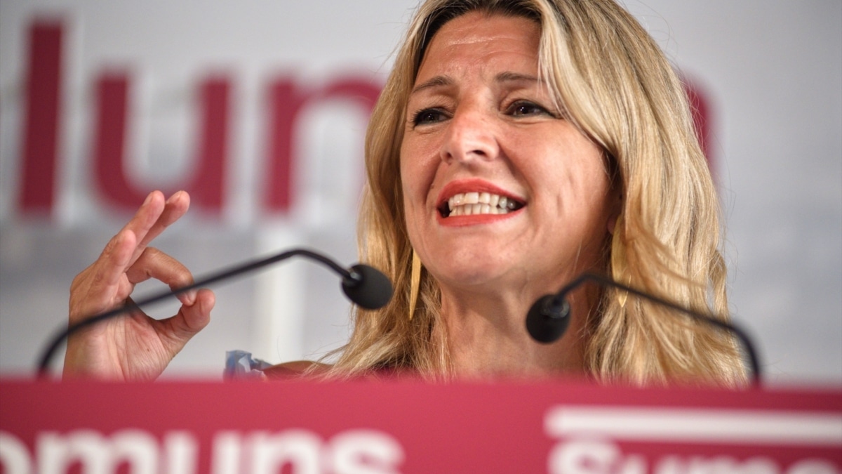 La líder de Sumar y vicepresidenta segunda del Gobierno, Yolanda Díaz, en un mitin electoral en Cataluña