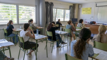 Más de 150.000 opositores optan a 25.000 plazas de docentes en toda España