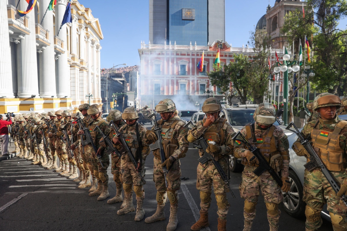 Venezuela - Bolivia... Negocio$ e inversione$, protestas, lucha de clases. - Página 9 90e8a8d600f7ac08ec48be05153277a411fbdd76w-1200x800