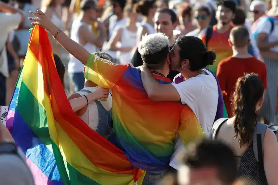 El PP promoverá en la UE una alianza mundial para despenalizar la homosexualidad y el adulterio