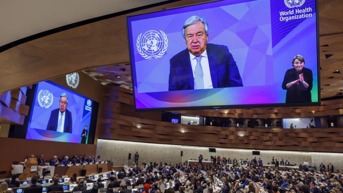 Antonio Guterres en las pantallas de la Organización Mundial de la Salud en una imagen de archivo.