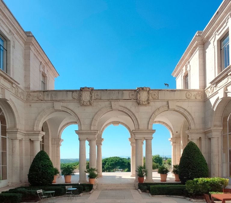 Casa de Velázquez, el jardín secreto madrileño donde Francia germina a los artistas del futuro