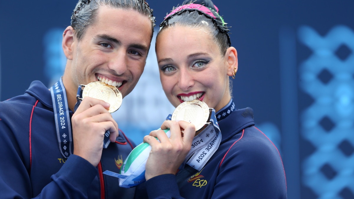 Los campeones de Europa de natación sincronizada Emma Garcia Garcia y Dennis Gonzalez Boneu