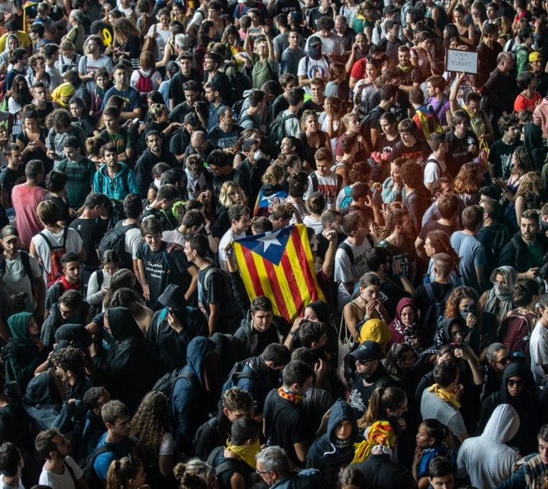 La defensa de dos policías heridos por 'Tsunami' pide que no se aplique la ley de amnistía porque rompe el principio de igualdad