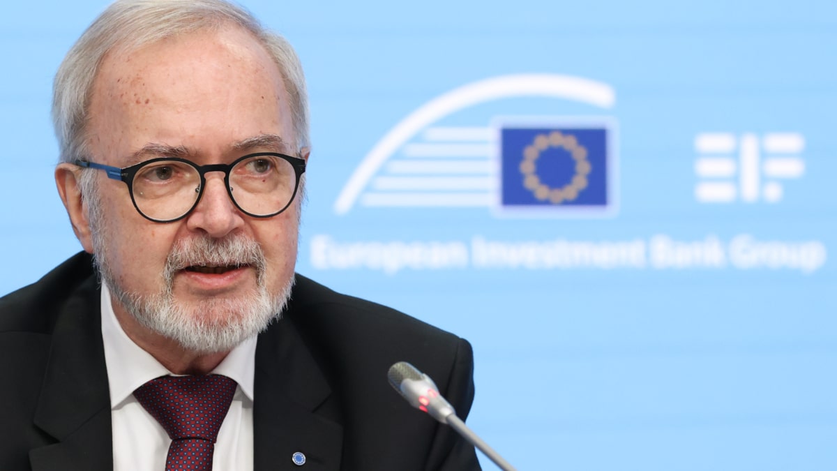 La Fiscalía Europea investiga al antecesor de Calviño en el BEI por corrupción