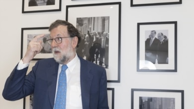Rajoy: "¿Qué broma es ésta de que el rey Juan Carlos no puede vivir en España?"