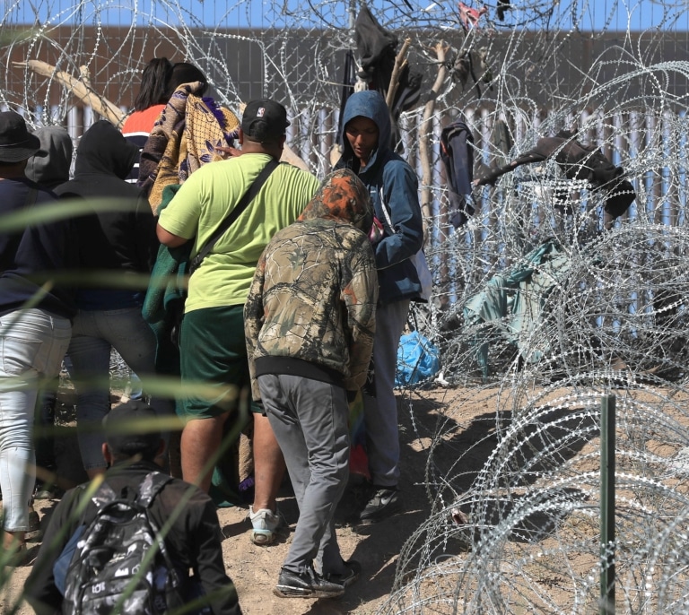 Biden endurece la política migratoria y restringe las solicitudes de asilo en la frontera con México