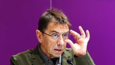 Monedero se ceba con Yolanda Díaz: "La ira entre los dirigentes de la izquierda es una catástrofe"