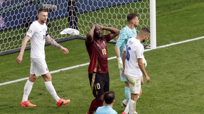 Lukaku encabeza el gatillazo de Bélgica con Eslovaquia