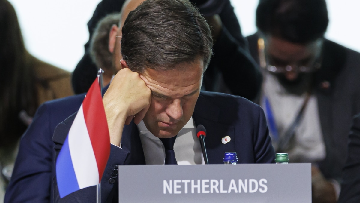 Mark Rutte, primer ministro saliente de Países Bajos en la conferencia sobre Ucrania.