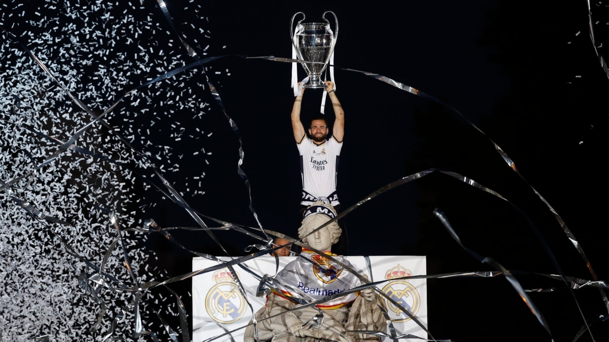 El Real Madrid celebra la decimoquinta con su afición en Cibeles y el Santiago Bernabéu