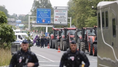 Los agricultores retoman sus protestas en Europa justo antes de las elecciones