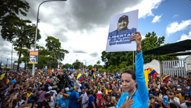 "Paz o guerra": ¿Qué se juega Venezuela en las elecciones de este domingo?
