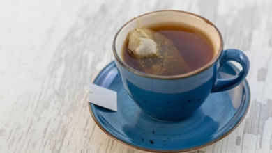 Qué beneficios tiene para la salud tomar té