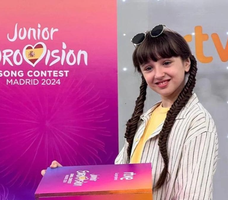 Eurovisión Junior 2024: así es Chloe de la Rosa, la representante de España