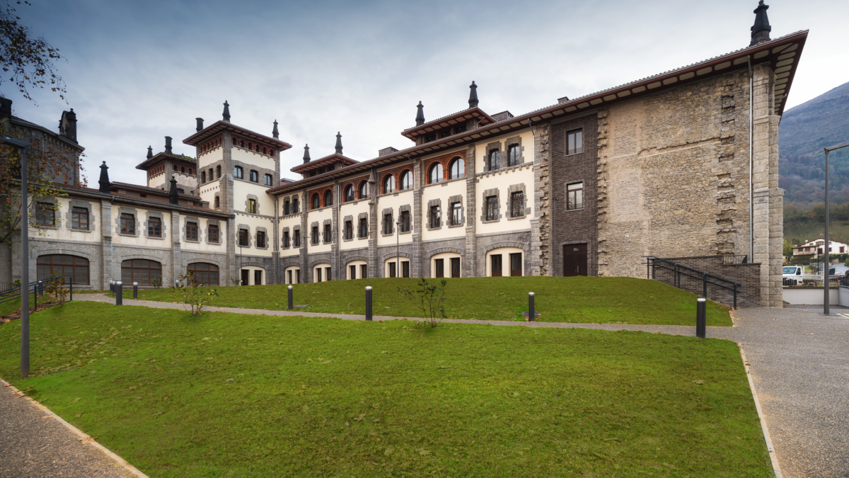 El Gobierno vasco convierte un convento de novicias en pisos para jóvenes