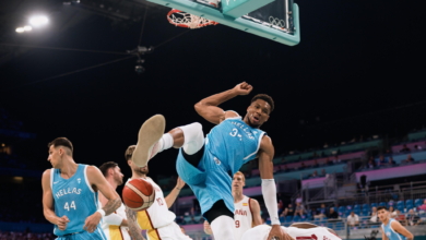 España coge aire en baloncesto a costa de la Grecia de Antetokounmpo