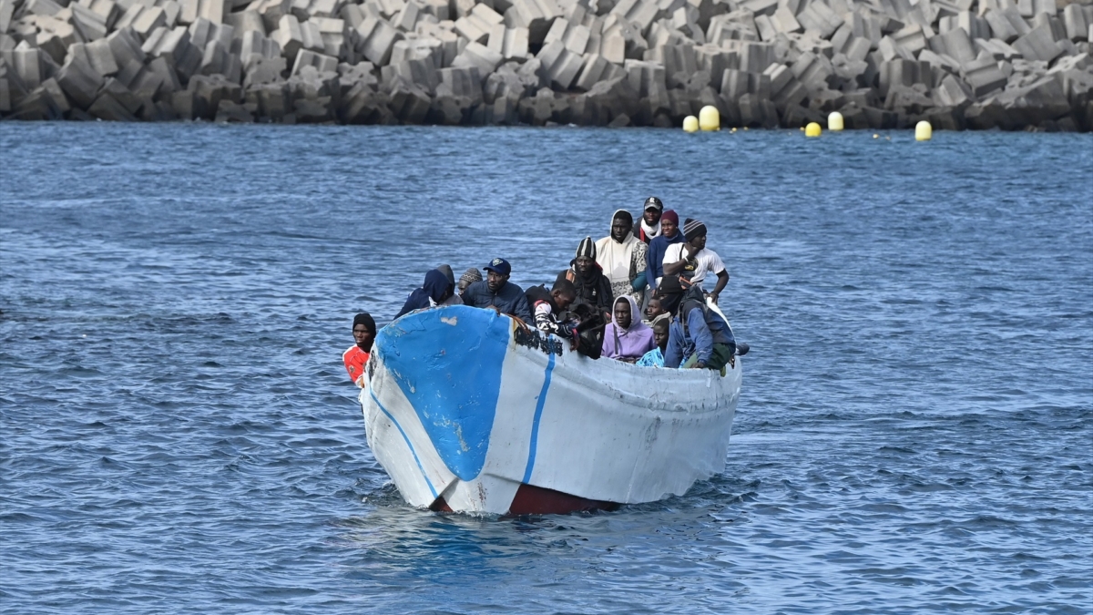 La Fiscalía de Canarias recurre el protocolo de menores migrantes y pide suspenderlo