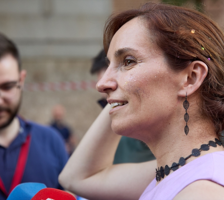 Mónica García desafía a la "derecha carca" por el Orgullo: "Somos más, somos mejores y somos más divertidos"