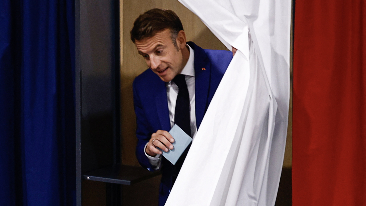 El presidente Emmanuel Macron en la primera vuelta electoral