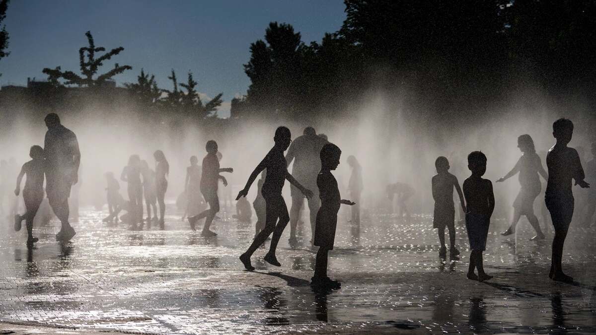 Madrid espera altas temperaturas a partir de este miércoles, la primera ola de calor del verano /EP