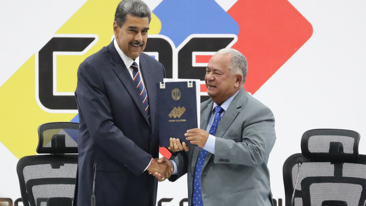 Entrega del acta de presidente de Venezuela