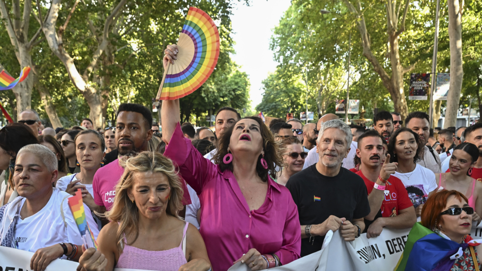 Yolanda Díaz, Laura Antonelli y Fernando Grande-Marlaska lideran la manifestación del Orgullo en Madrid