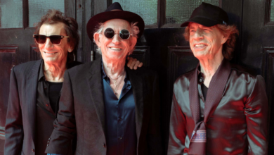 «Si los Beatles eligieron el camino pulido del pop, los Rolling Stones optaron por la crudeza del rock»