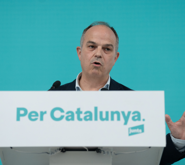 Junts se enzarza con Esquerra y el PSOE: "Cataluña no tendrá independencia fiscal con el acuerdo"