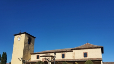 Se derrumba la torre de la iglesia de Villaturiel, en León