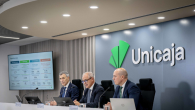 Unicaja seguirá sin cobrar comisiones a la mayoría de sus clientes por su retorno positivo