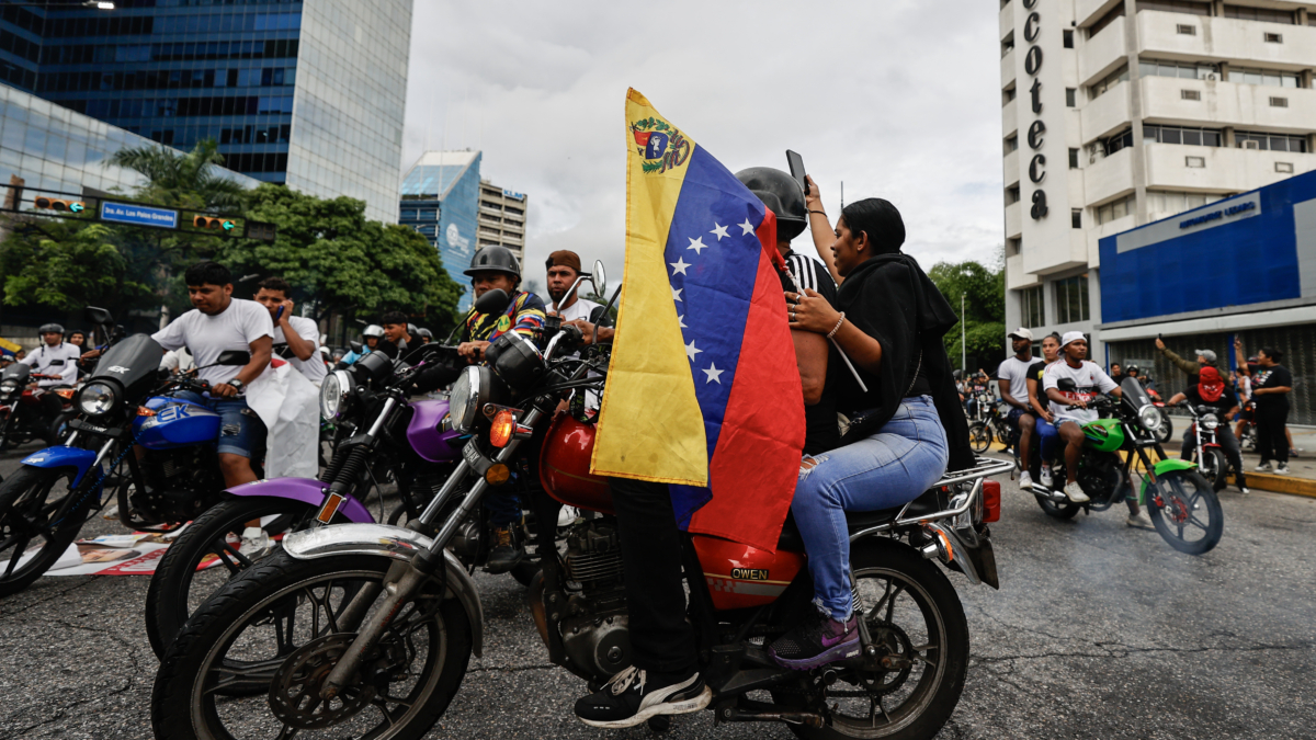 Motoristas protestan por los resultados en Venezuela