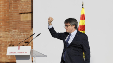 Puigdemont ridiculiza a los Mossos y abandona a Junts