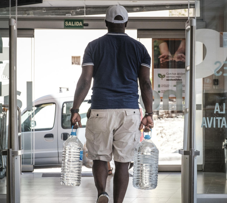 La España que vive con restricciones de agua a pesar del buen nivel de los embalses