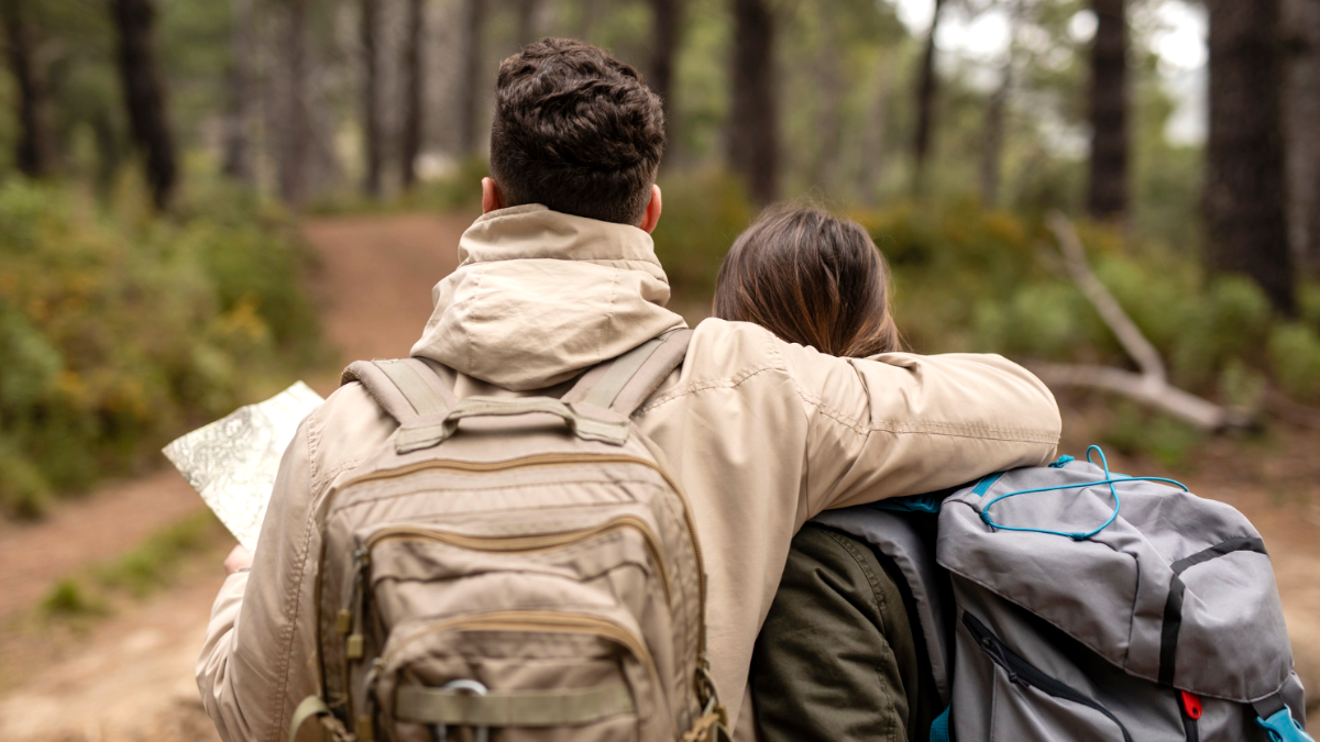 Pautas para iniciarte en el 'rucking', la nueva forma de caminar para potenciar tu condición física