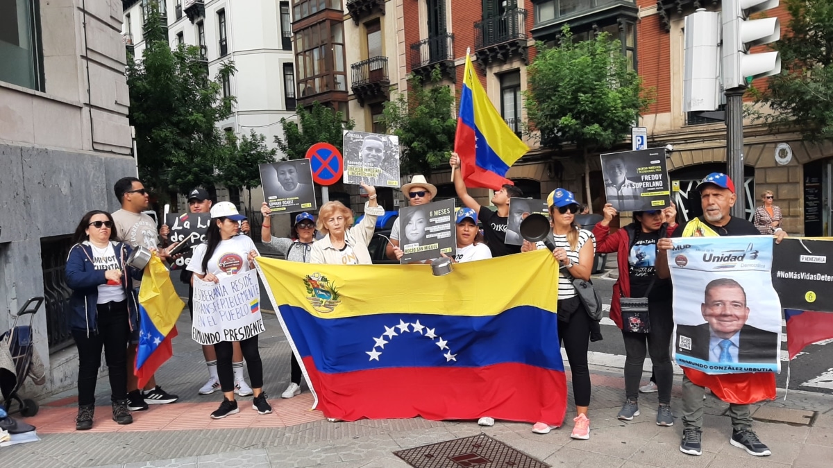 Las peticiones de asilo de los venezolanos disparan las solicitudes de protección en Euskadi