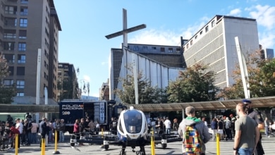 Cuando 'abrir las puertas' es noticia: la Policía Nacional se presenta a la ciudadanía vasca por primera vez en décadas