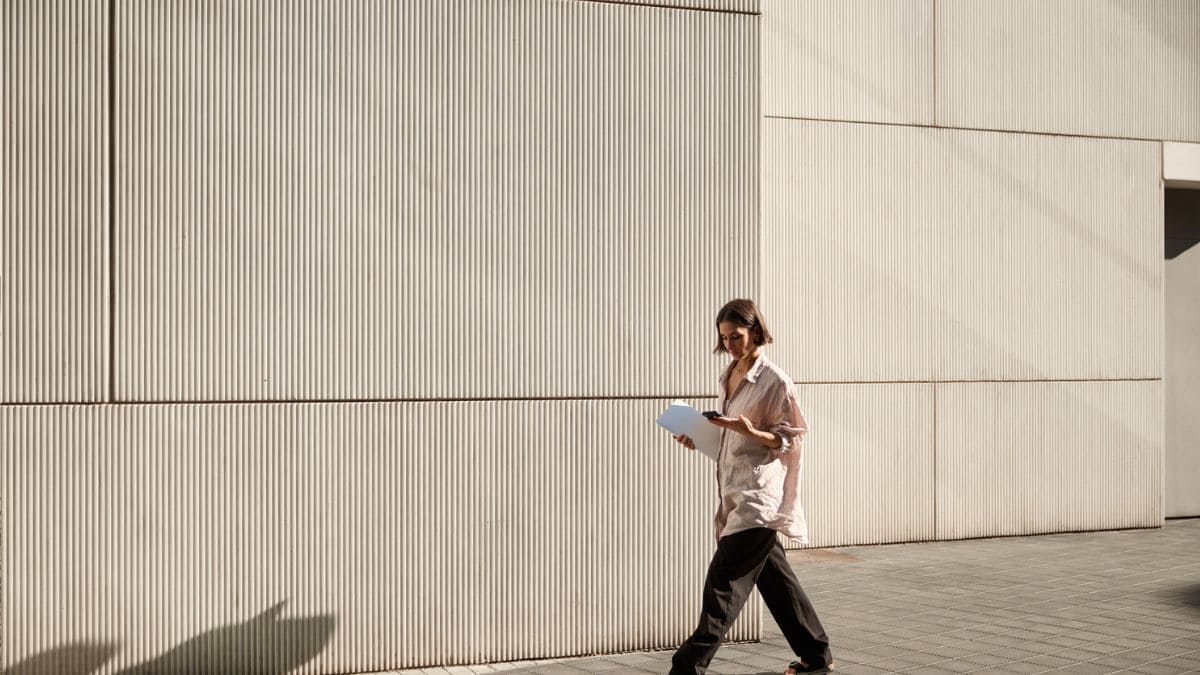 Caminar baja laboral