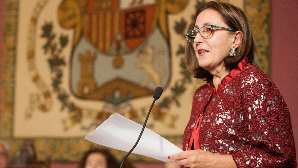 La autora gallega Chus Pato, Premio Nacional de Poesía 2024 por 'Sonora'