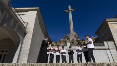 Un día en la Escolanía del Valle de los Caídos: así viven los 36 aprendices de canto gregoriano