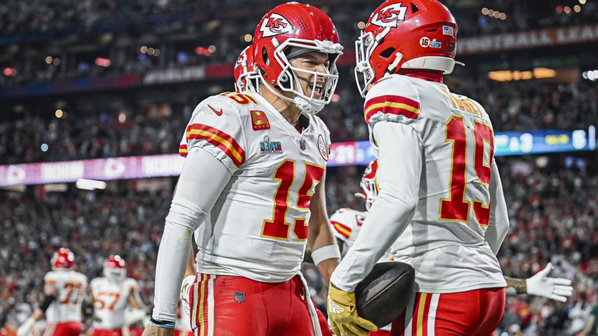 Patrick Mahomes y Kadarius Toney, jugadores de Kansas City Chief durante la Super Bowl LVII. EuropaPress.