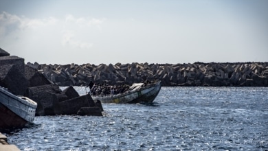 Nueve muertos y 50 desaparecidos en un cayuco que volcó cuando llegaba a El Hierro