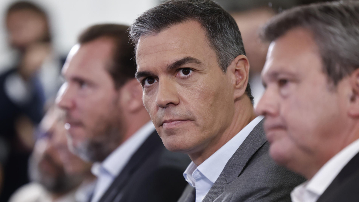 El presidente del Gobierno, Pedro Sánchez, en un acto del Ministerio de Transportes, este jueves