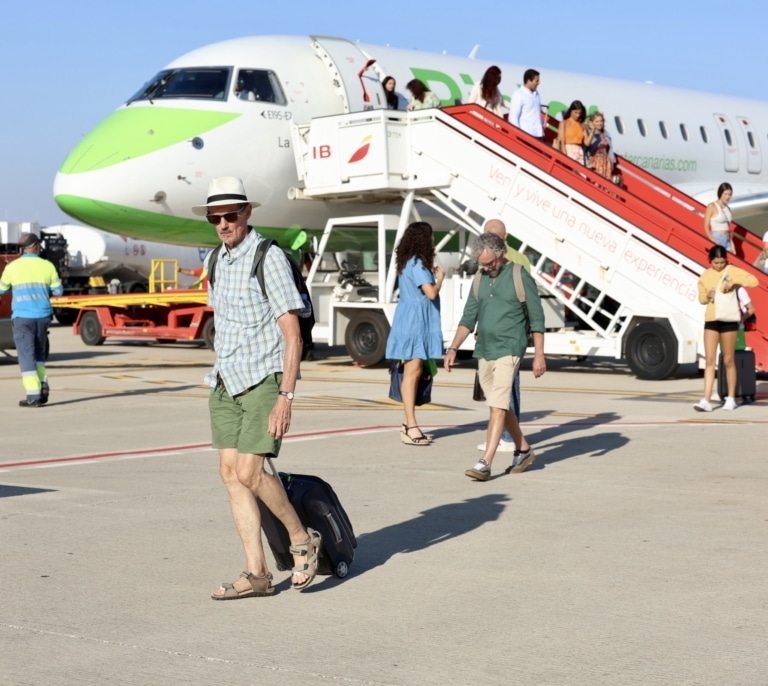 Vacaciones más caras en Benidorm que en Mikonos: la cruel realidad del turismo nacional