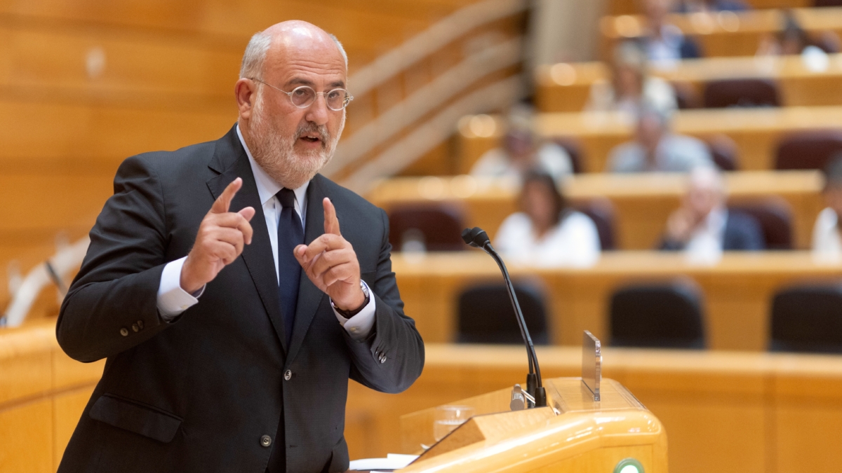 El senador de JxCat, Eduard Pujol, durante una sesión plenaria en el Senado, a 10 de septiembre de 2024