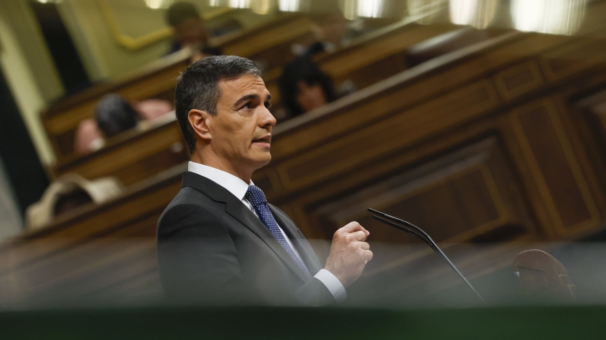 El presidente del Gobierno, Pedro Sánchez, durante su comparecencia monográfica sobre las políticas migratorias del Ejecutivo, este 9 de octubre de 2024 en el pleno del Congreso.