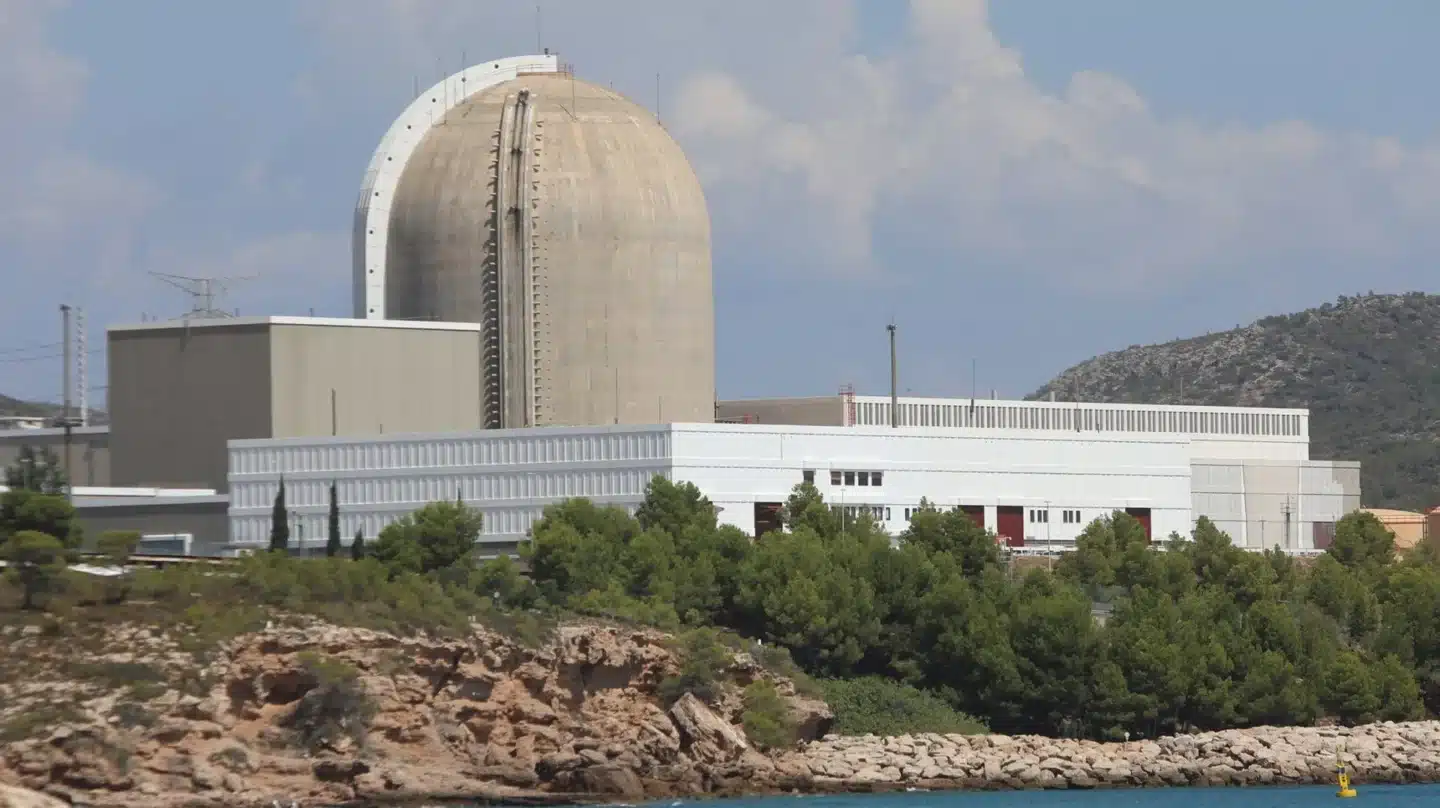 España cerrará sus centrales nucleares en once años... mientras el mundo aspira a duplicarlas