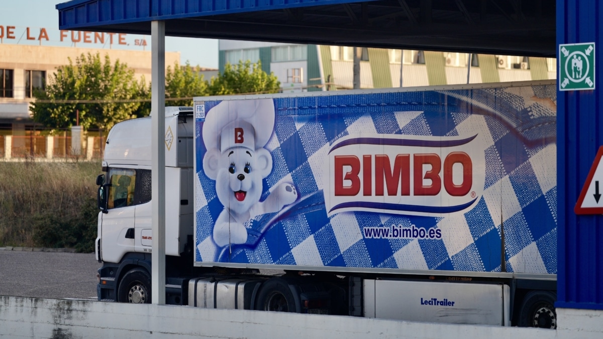 Un camión de Bimbo